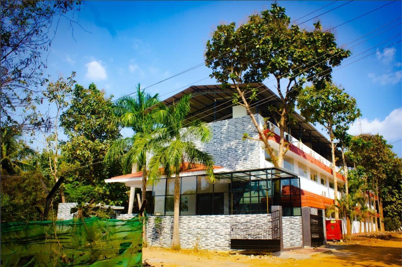 Serene Sriperumbudur Kāndūr 外观 照片